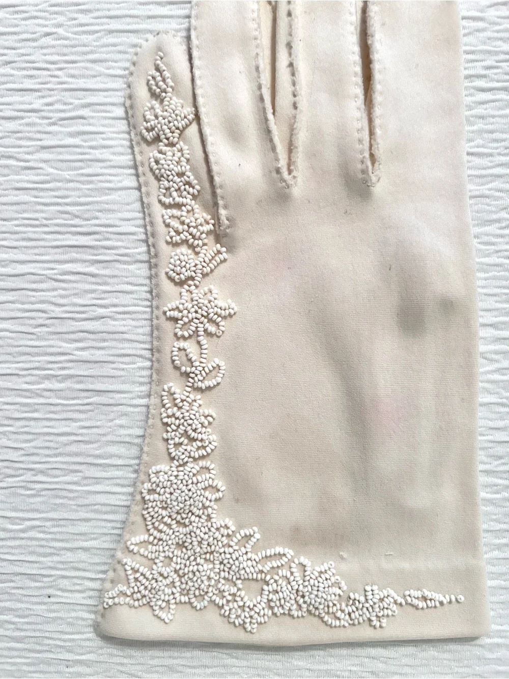 Vintage 50’s Women’s Ivory Wrist Length Hand Beaded Formal Wedding Gloves